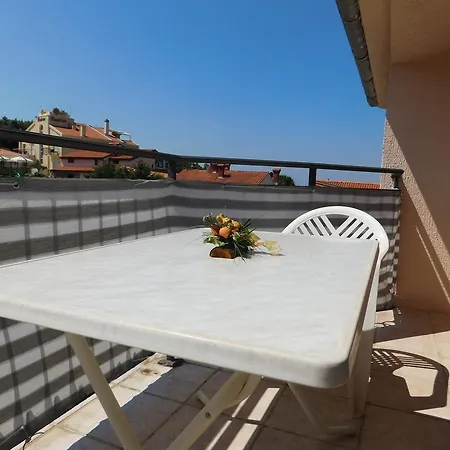 Apartments Blazevic Pula Exterior photo