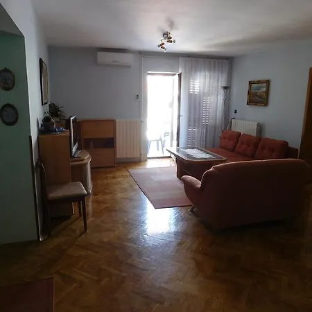 Apartments Blazevic Pula Exterior photo