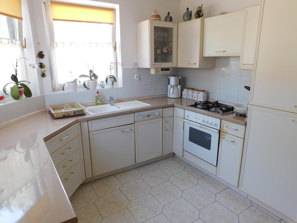 Apartment Blazevic *
